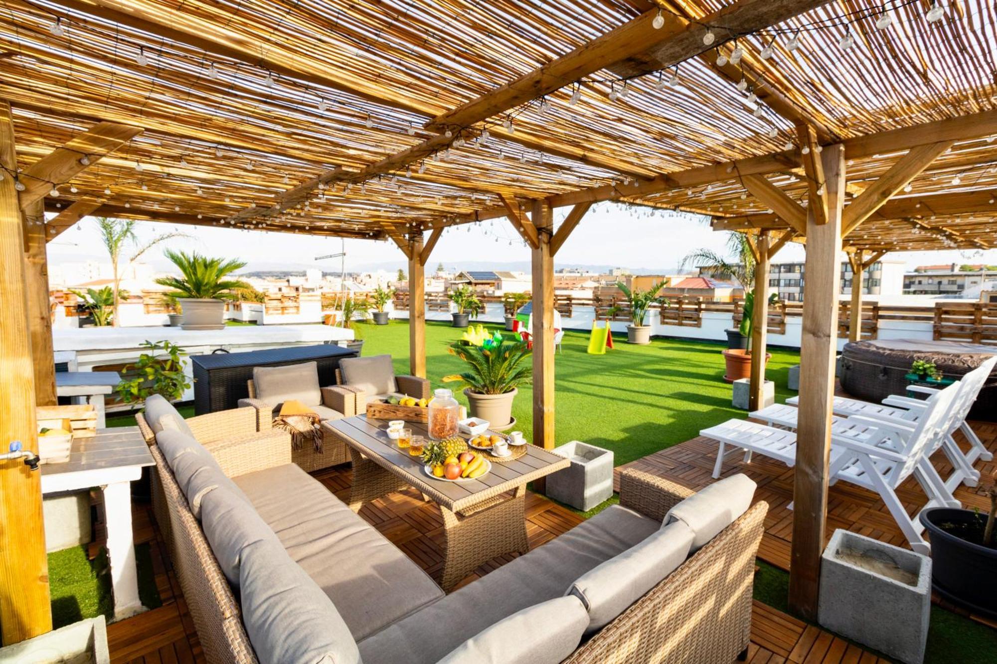 Secret Paradise & Rooftop